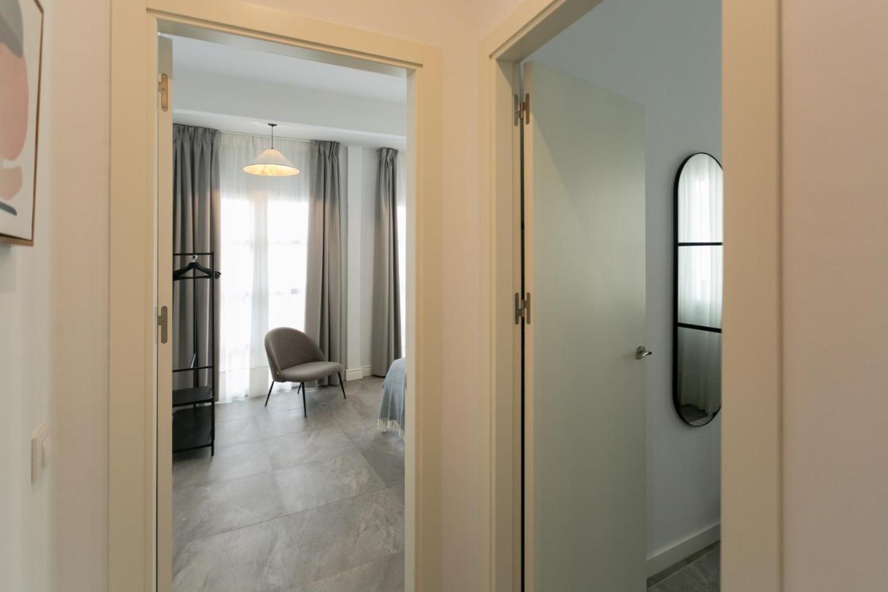 Lujoso Apartamento Con Piscina Compartida 2 Sevilla Bagian luar foto