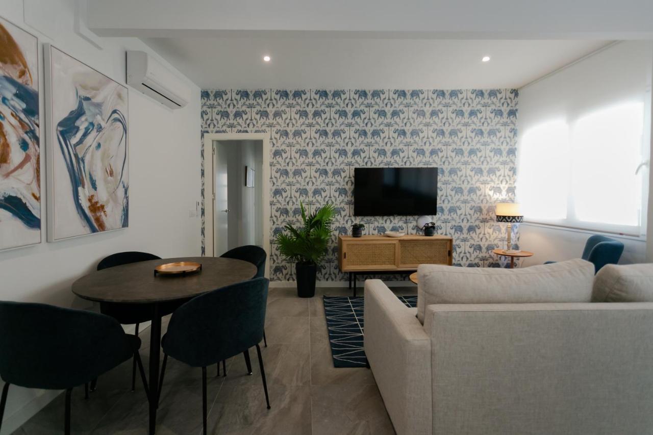 Lujoso Apartamento Con Piscina Compartida 2 Sevilla Bagian luar foto